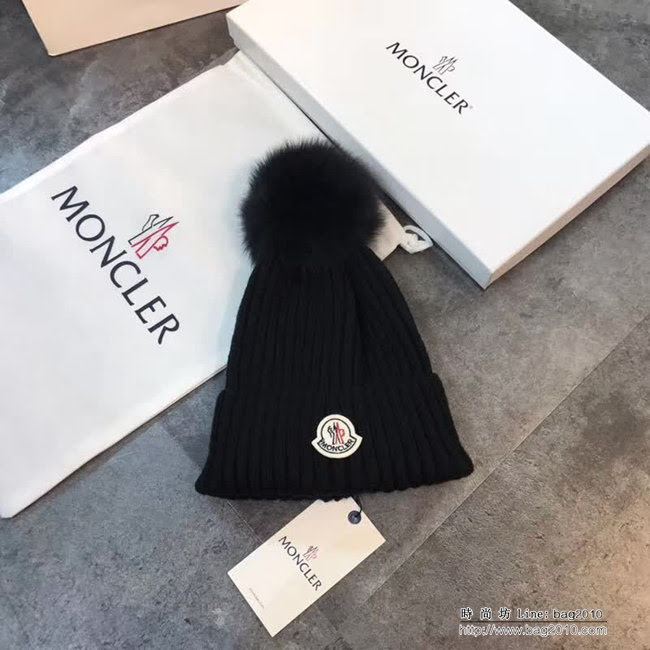 MONCIER蒙口 毛線配狐狸毛球 經典針織羊毛帽 LLWJ8467